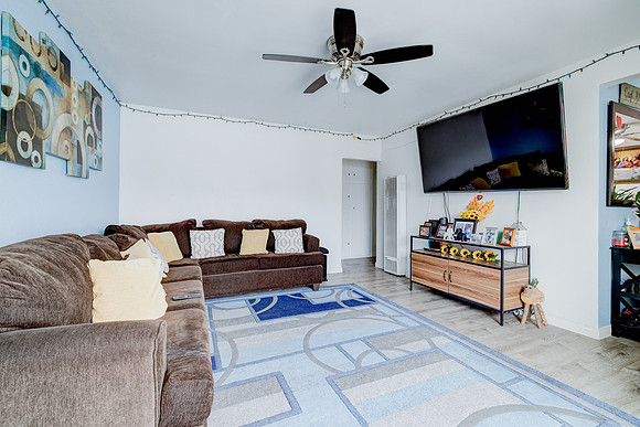 4316 W 163rd Lawndale Interior-013
