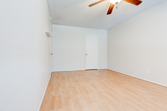 1790 Silver Maple Drive - Interior-067