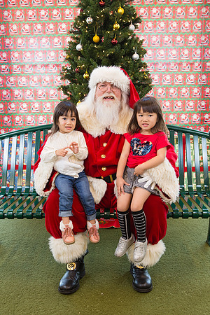 Pizza with Santa-167