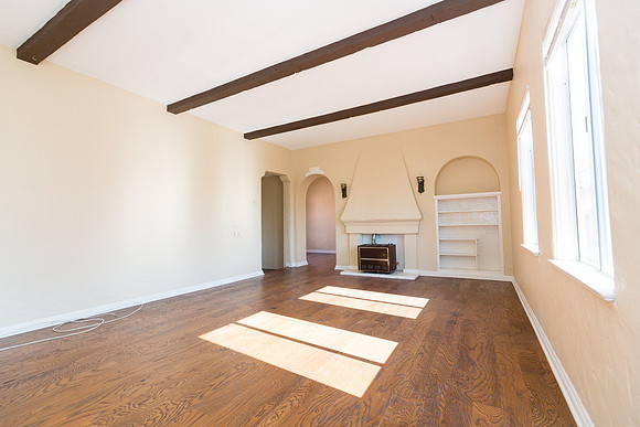 1535 E 3rd St Long Beach - Long Beach real Estate Photographer-9