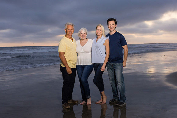 Family photos Oceanside Pier-169