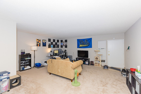 3520 Elm Ave-023