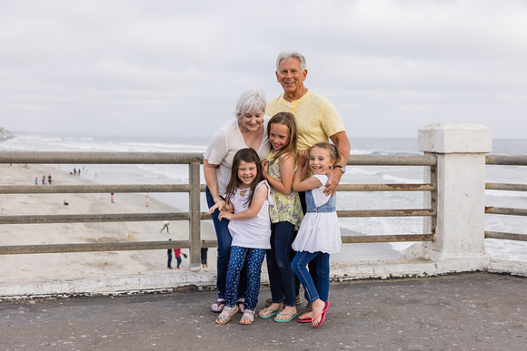 Family photos Oceanside Pier-022