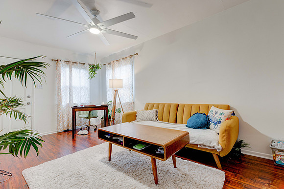 Interior 616 Sheldon Street-031