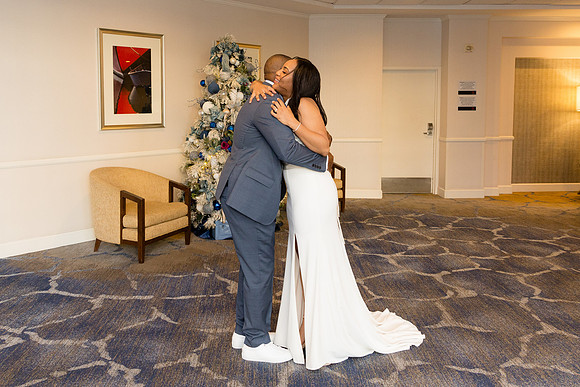 Hornblower Icon Yacht Wedding Photos-5