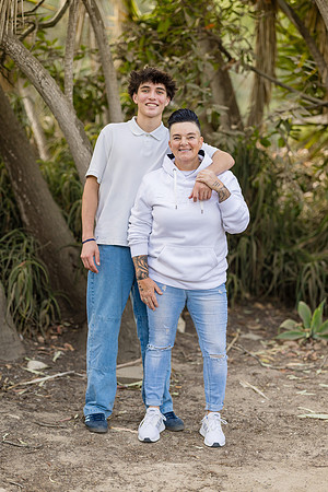 Family Photos Crystal Cove Newport Beach Ca-019