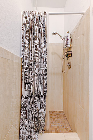 7561 Center Ave 15 Interior-31