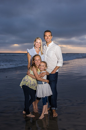 Family photos Oceanside Pier-174