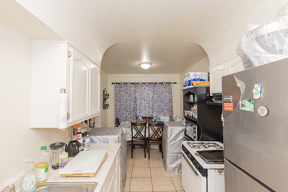 338 W Magnolia St-046