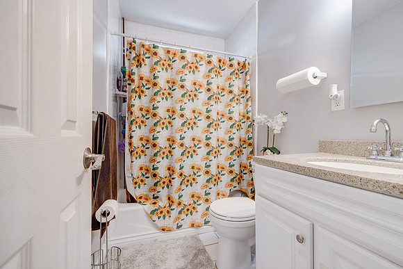4316 W 163rd Lawndale Interior-023