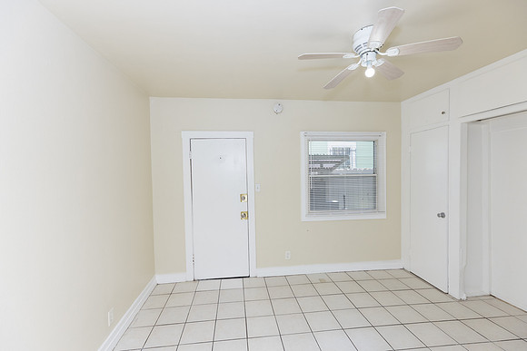 1101 Cherry Ave Long Beach-031