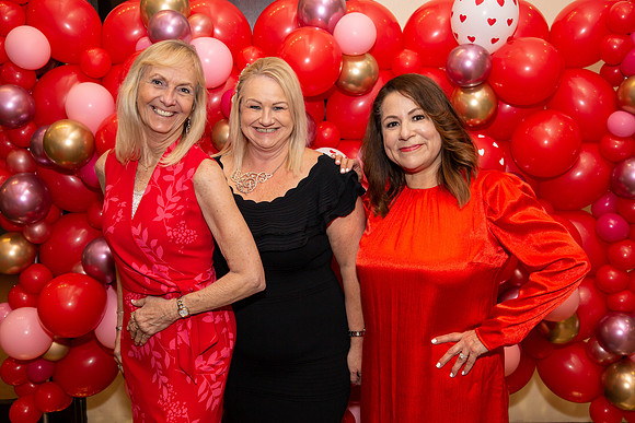 Love is in the air - The Grand Long Beach - David England Photography-52