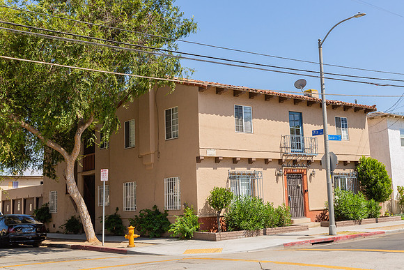1640 Gundry Ave LB-18