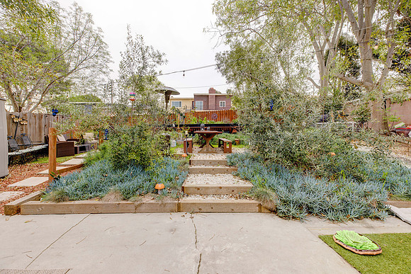 Exterior 616 Sheldon Street-007
