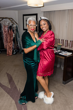 Getting Ready Photos Hilton Downtown Long Beach Ca-81