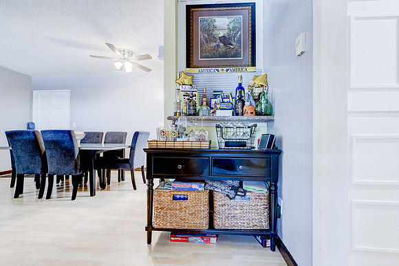 1133 Freeman Ave Interior-071