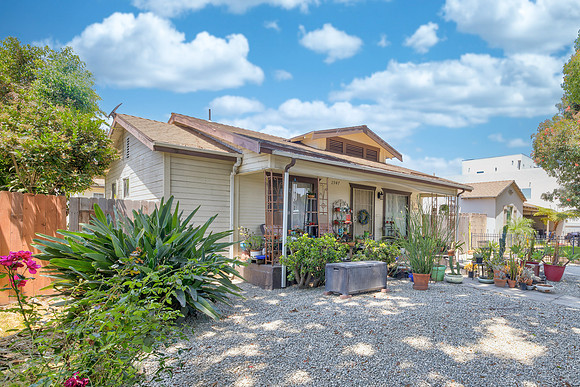 2945 West Blvd Exterior-013