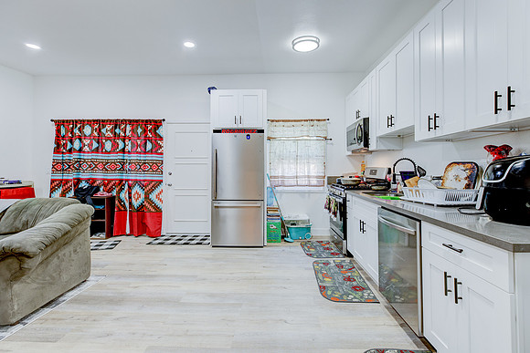 10223 Crenshaw Blvd Inglewood Interior-036