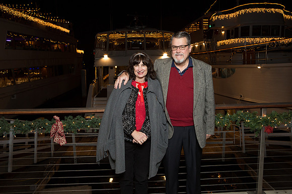 Newport Christmas Light Parade-11