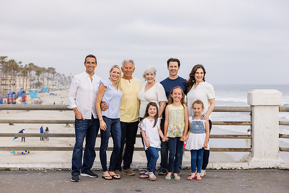 Family photos Oceanside Pier-023