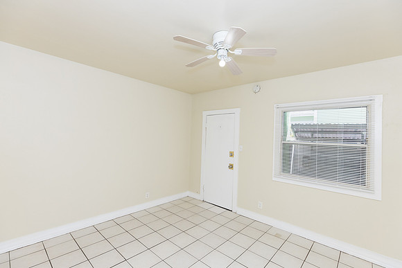 1101 Cherry Ave Long Beach-039