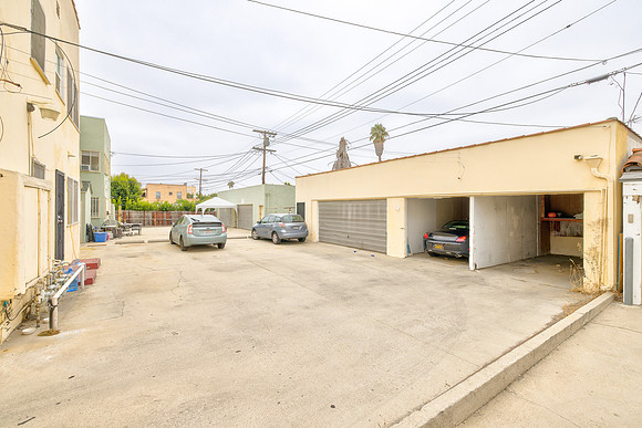 445 N Spaulding-4