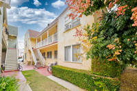 445 N Spaulding-9