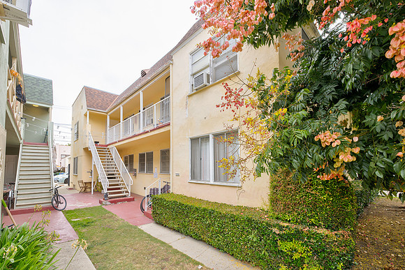 445 N Spaulding-10
