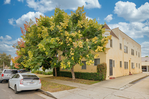 445 N Spaulding-12