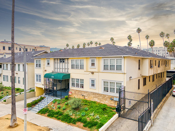 445 N Spaulding Exterior-3