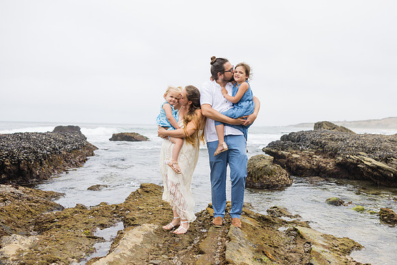 Family Photos Crystal Cove Newport Beach Ca-067