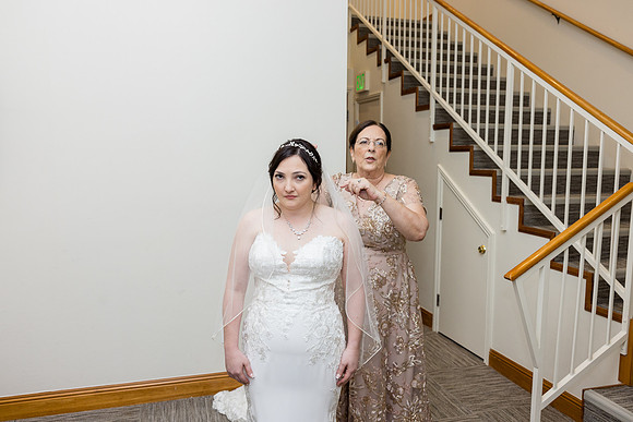 MountainGate Country Club Wedding Photos -085
