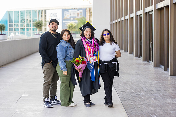 Grad Photographer Long Beach Ca-128