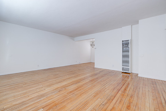 2011 Cedar Ave Long Beach Interior-005