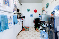 1343 W 96th St-004
