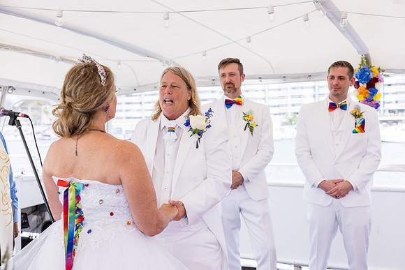 Icon Yacht Wedding - City Experiences Wedding-100