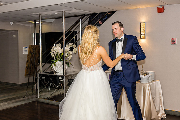 Wedding Photos Endless Dreams - City Experiences By Hornblower-760