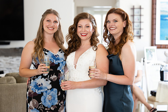 Icon Yacht Wedding Photos City Experiences Hornblower-119