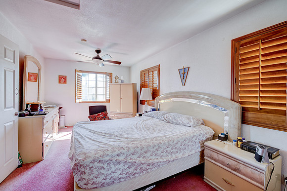 535 W Olive St Inglewood-004