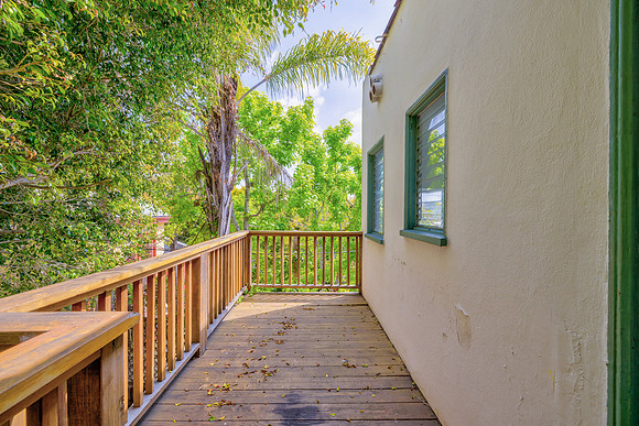 2639 Highland Ave Santa Monica Exterior-002