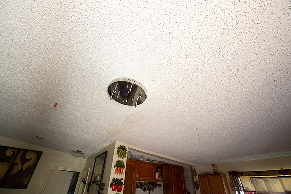 532 S Flower St-19