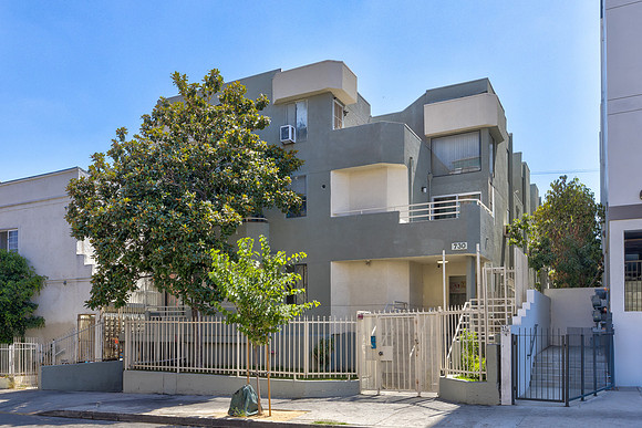 730 S Westlake Ave Exterior-3