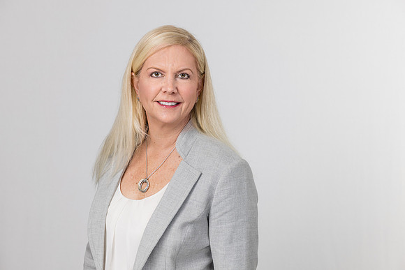 Executive Headshot Photographer Long Beach-003