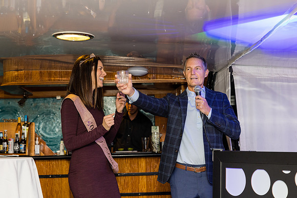 Icon Yacht City Cruises By Hornblower Newport Beach-128