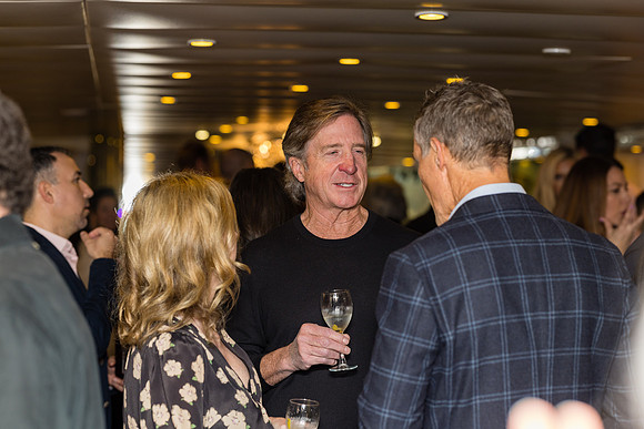 Icon Yacht City Cruises By Hornblower Newport Beach-076