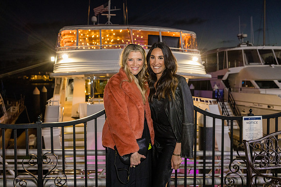 Icon Yacht City Cruises By Hornblower Newport Beach-018