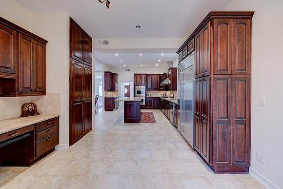 12219 Darlington Ave-Interior-016