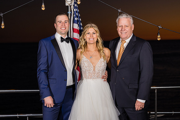 Wedding Photos Endless Dreams - City Experiences By Hornblower-573