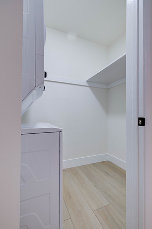 1000 Ximeno Ave Interior - David England Photography-028