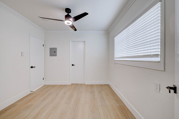 1000 Ximeno Ave Interior - David England Photography-026